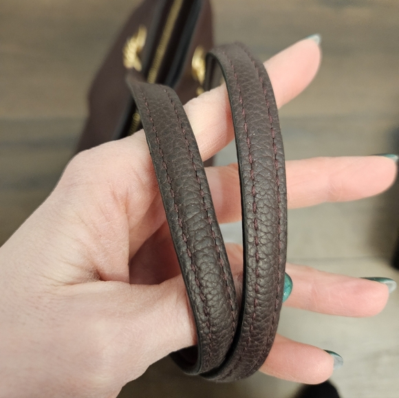 Coach Turnlock Chain Tote - Picture 14 of 16